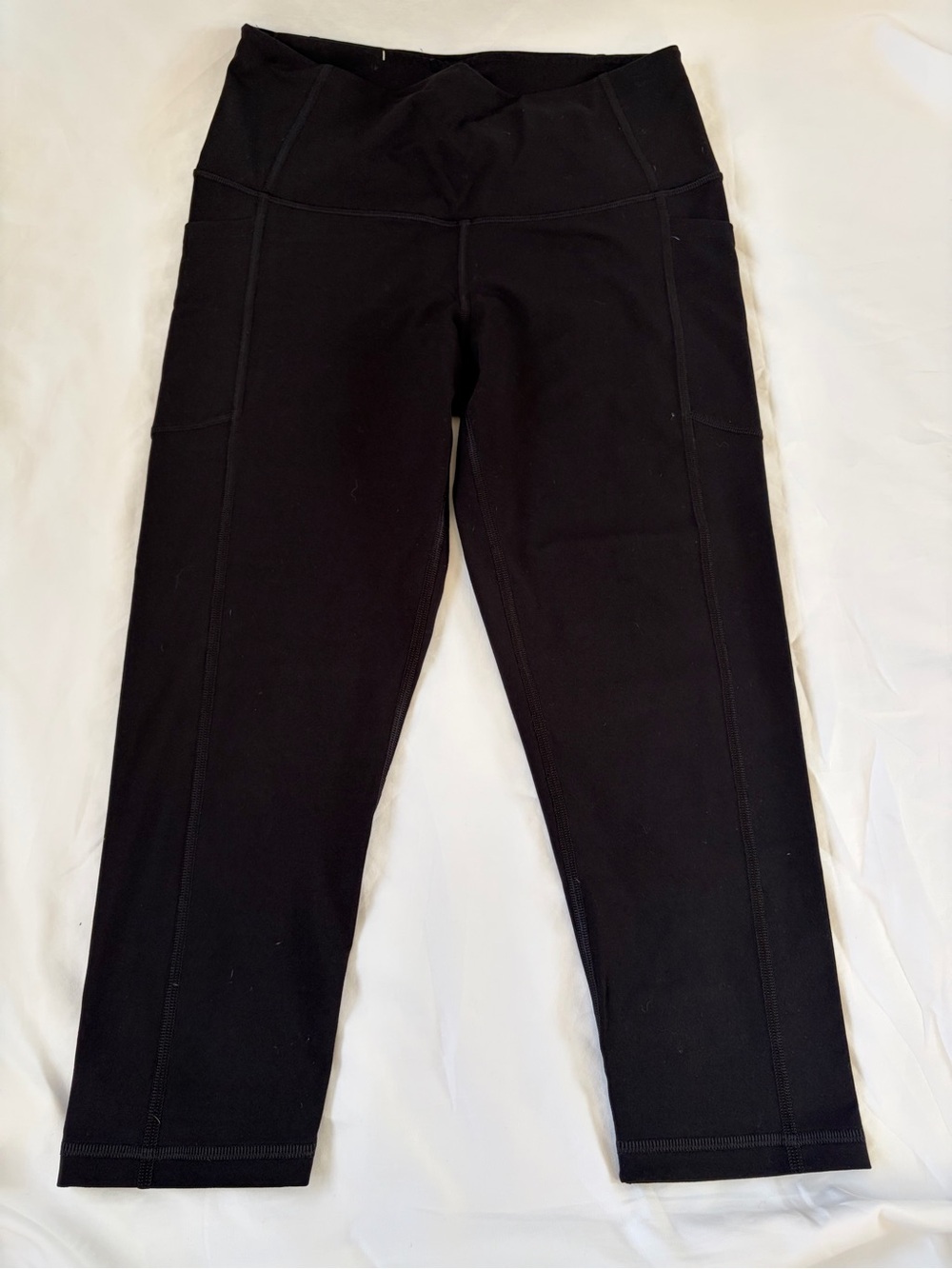 Victoria’s Sport Capri Like New M Black
